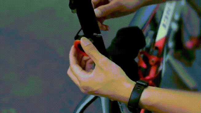 サイクリング ランニング用スマートライト 環境に合わせて明るさの自動調整が可能 Campfire キャンプファイヤー サイクリング ランニング用スマートライト 環境に合わせて明るさの自動調整が可能 Campfire キャンプファイヤー