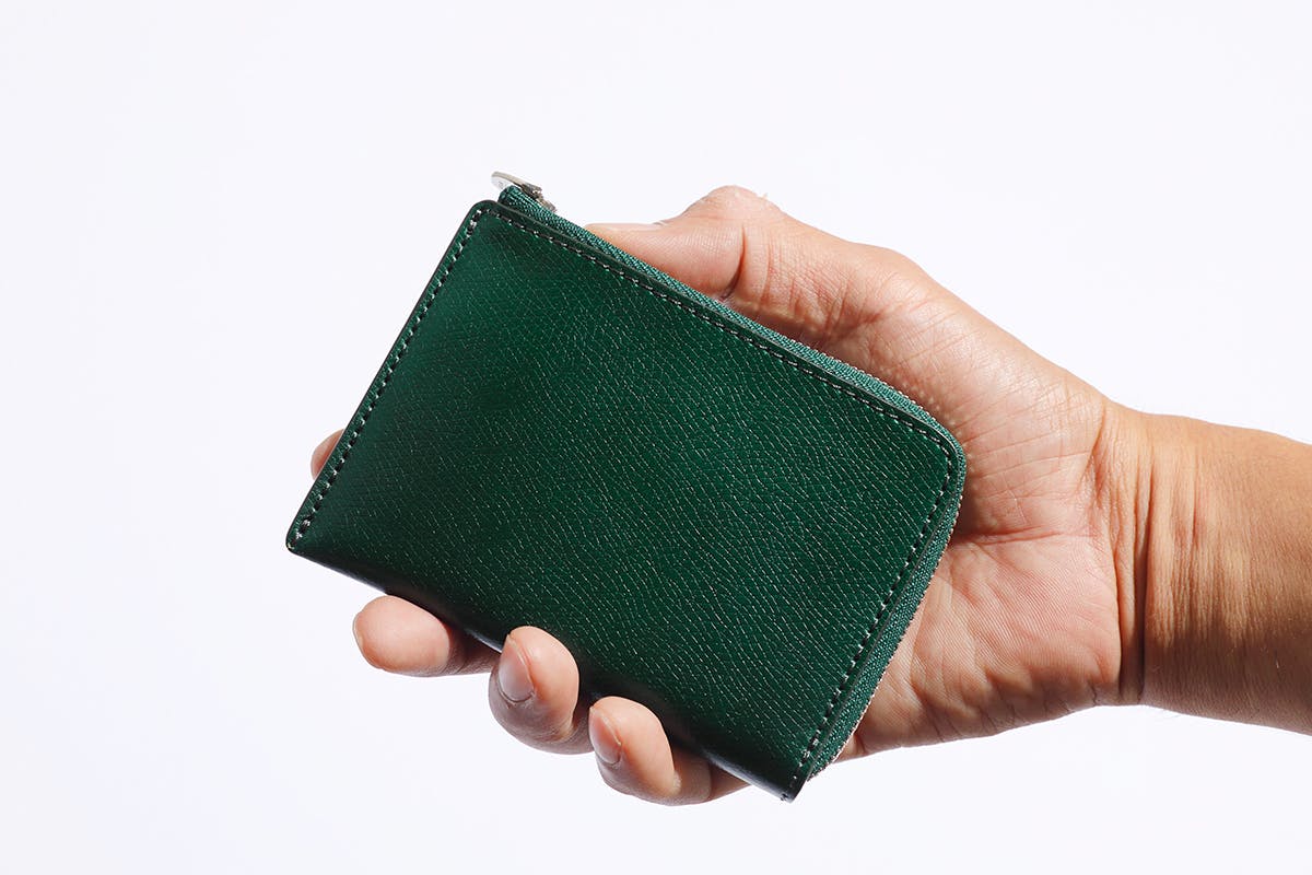 飯田カーフ財布