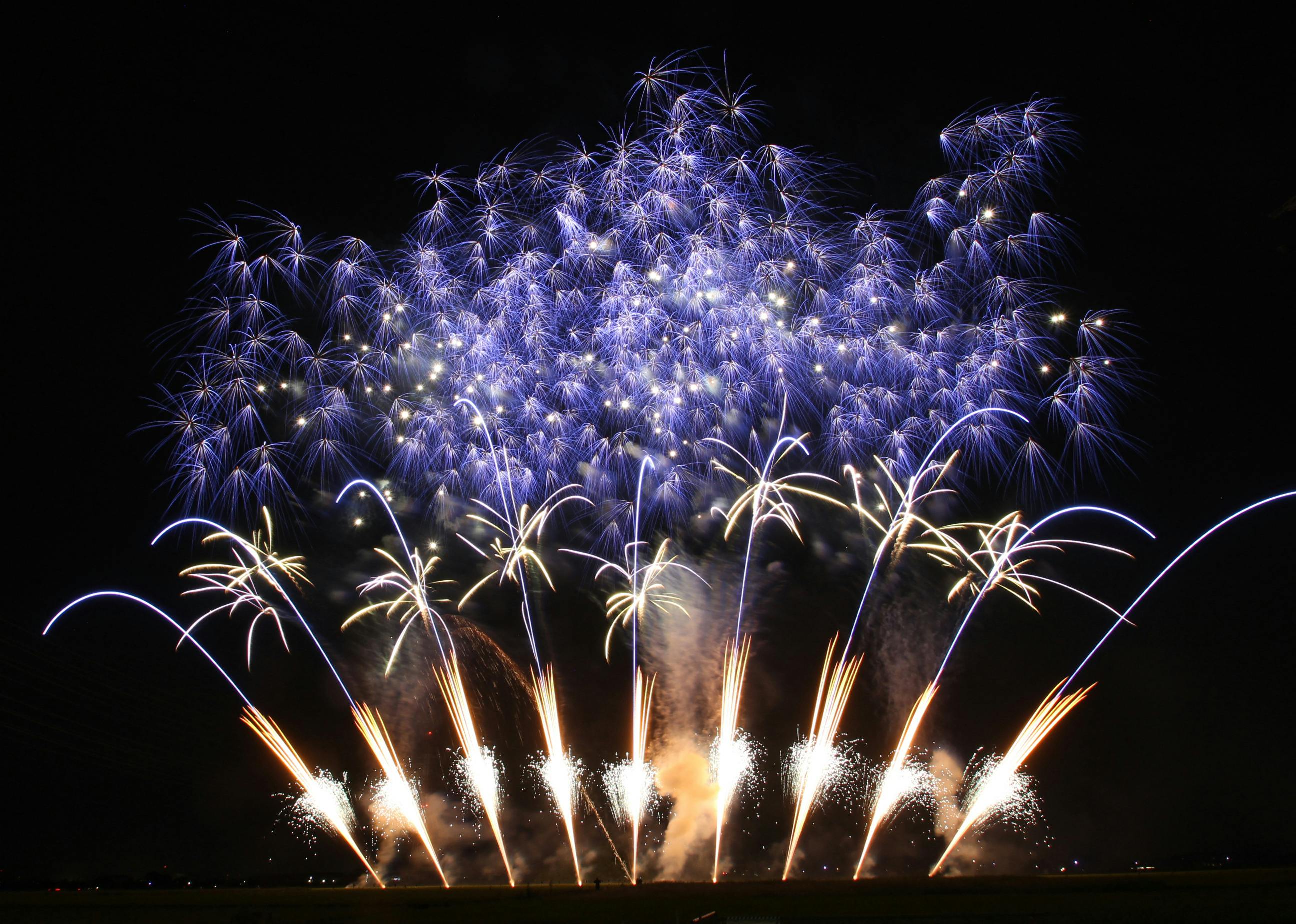 花火当日の映像を動画サイトにアップ致しました Campfire キャンプファイヤー 花火当日の映像を動画サイトにアップ致しました Campfire キャンプファイヤー