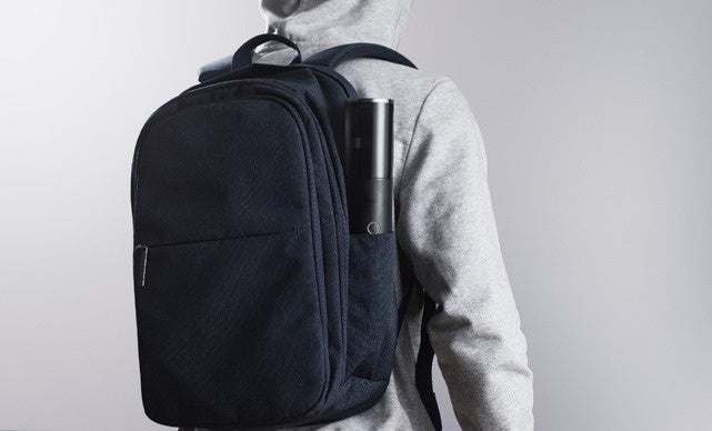 ペットボトルサイズで超強力吸引 片手でサッと掃除完了 サイクロン式クリーナー Campfire キャンプファイヤー ペットボトルサイズで超強力吸引 片手でサッと掃除完了 サイクロン式クリーナー Campfire キャンプファイヤー