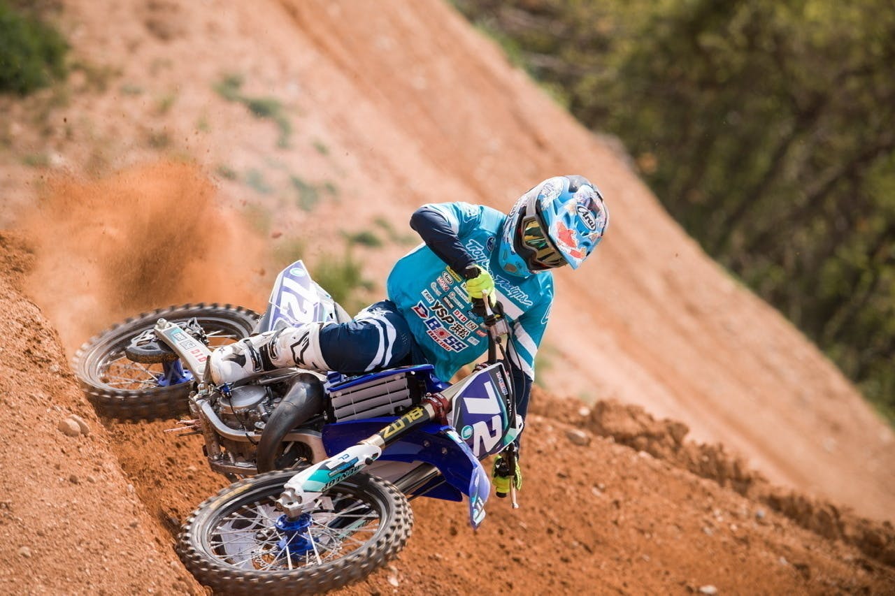 日本一が教えるモトクロス体験会を開催したい そしてモトクロスの魅力を伝えたい Campfire キャンプファイヤー 日本一が教えるモトクロス体験会を開催したい そしてモトクロスの魅力を伝えたい Campfire キャンプファイヤー