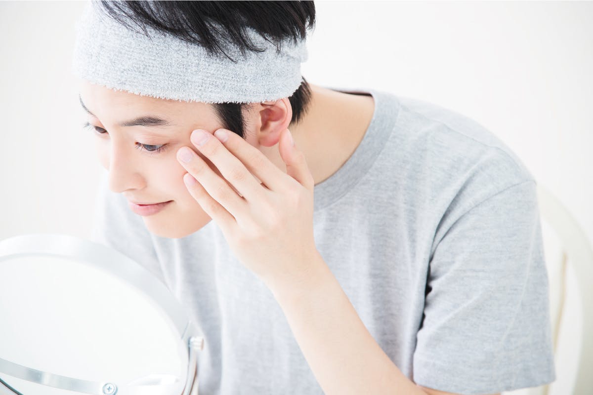子どものデリケートな悩みはもう解決 馬油配合むだ毛 肌荒れケア 保湿オイル Campfire キャンプファイヤー 子どものデリケートな悩みはもう解決 馬油配合むだ毛 肌荒れケア 保湿オイル Campfire キャンプファイヤー