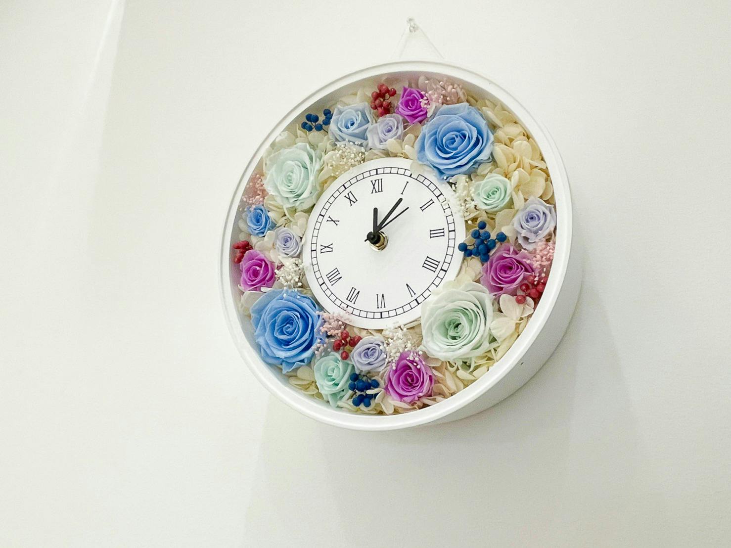 プリザーブドローズの花時計 で癒しの時間を届けたい Campfire キャンプファイヤー プリザーブドローズの花時計 で癒しの時間を届けたい Campfire キャンプファイヤー