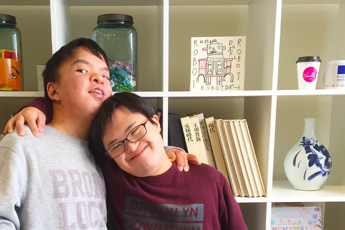 障がい者のアート作品を通して 人と街を繋ぐ 人と人を繋ぐ 場所を熊本に作りたい Campfire キャンプファイヤー