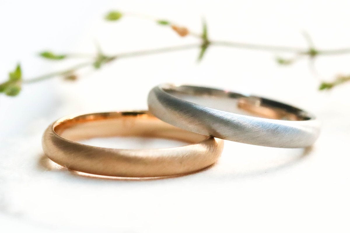 吸音材の壁紙貼ってます Campfire キャンプファイヤー 吸音材の壁紙貼ってます Campfire キャンプファイヤー