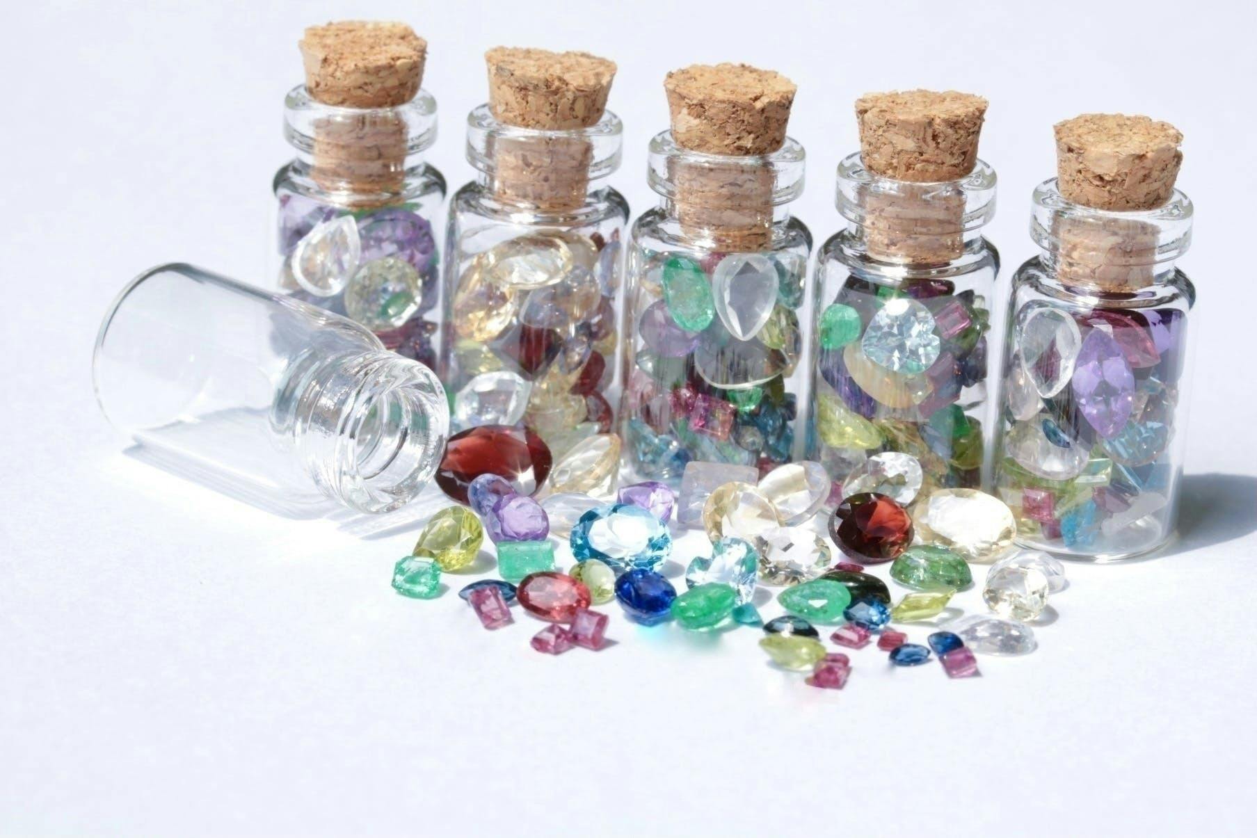 全ての宝石好きの方に見てほしい コルク瓶に入れたルースをお届け 第6弾 Campfire キャンプファイヤー 全ての宝石好きの方に見てほしい コルク瓶に入れたルースをお届け 第6弾 Campfire キャンプファイヤー