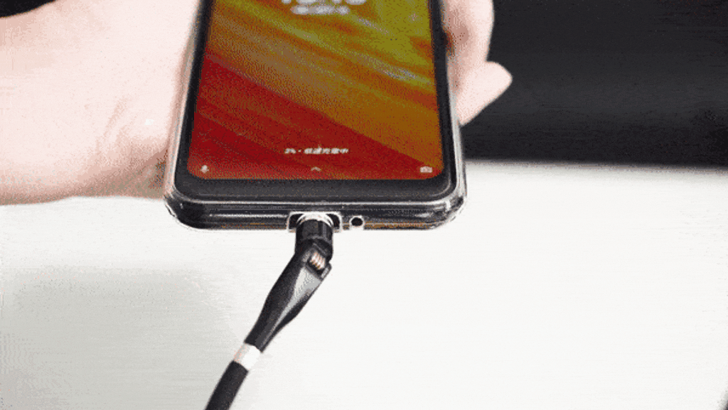 大好評につき再公開】究極のマグネットケーブル。USB両面挿し＋540°可動域! CAMPFIRE (キャンプファイヤー)