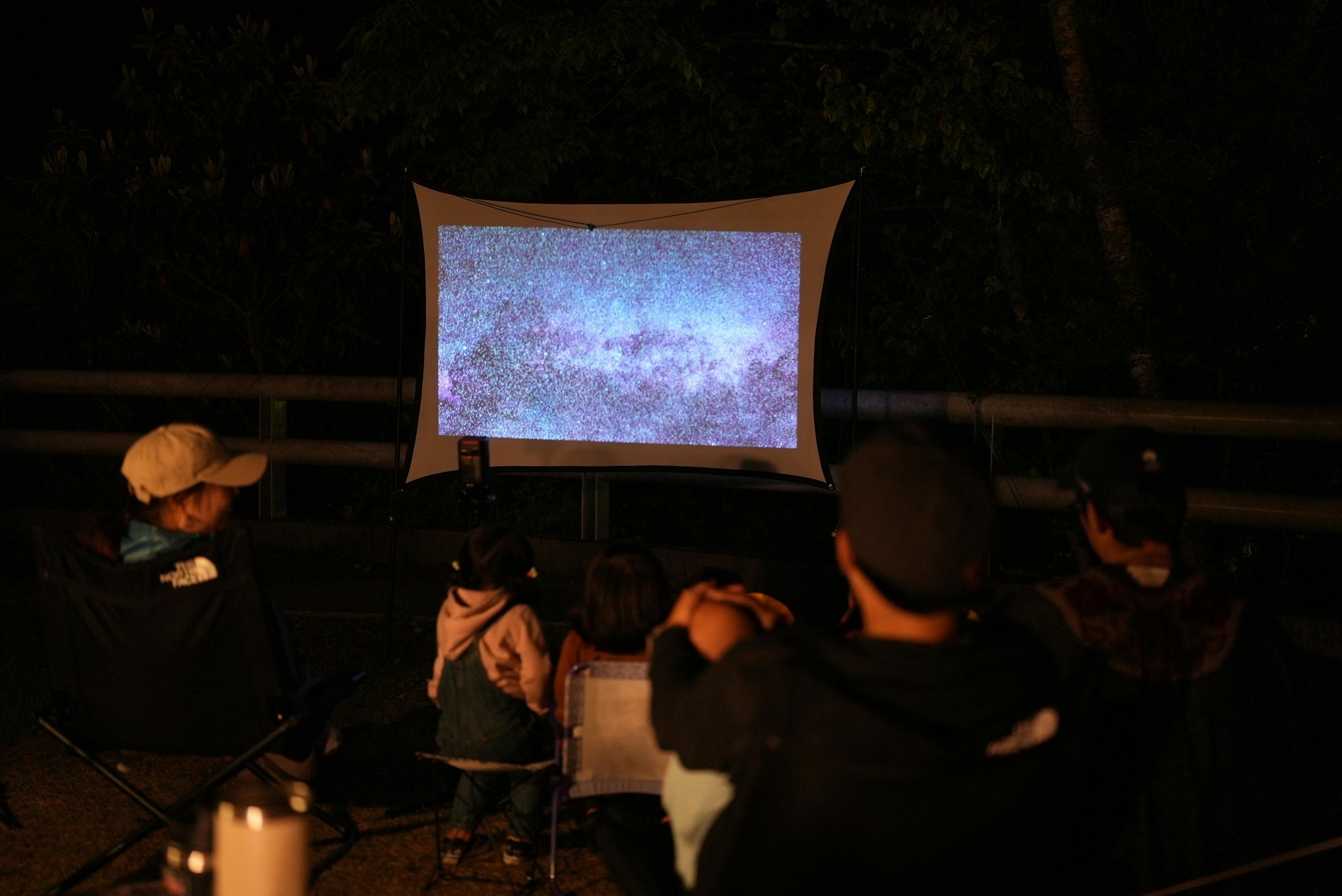 小型でも大画面!ハイエンドモバイルプロジェクター「CINEMAGE mini」 - CAMPFIRE (キャンプファイヤー) 小型でも大画面!ハイエンドモバイルプロジェクター「CINEMAGE mini」 - CAMPFIRE (キャンプファイヤー)