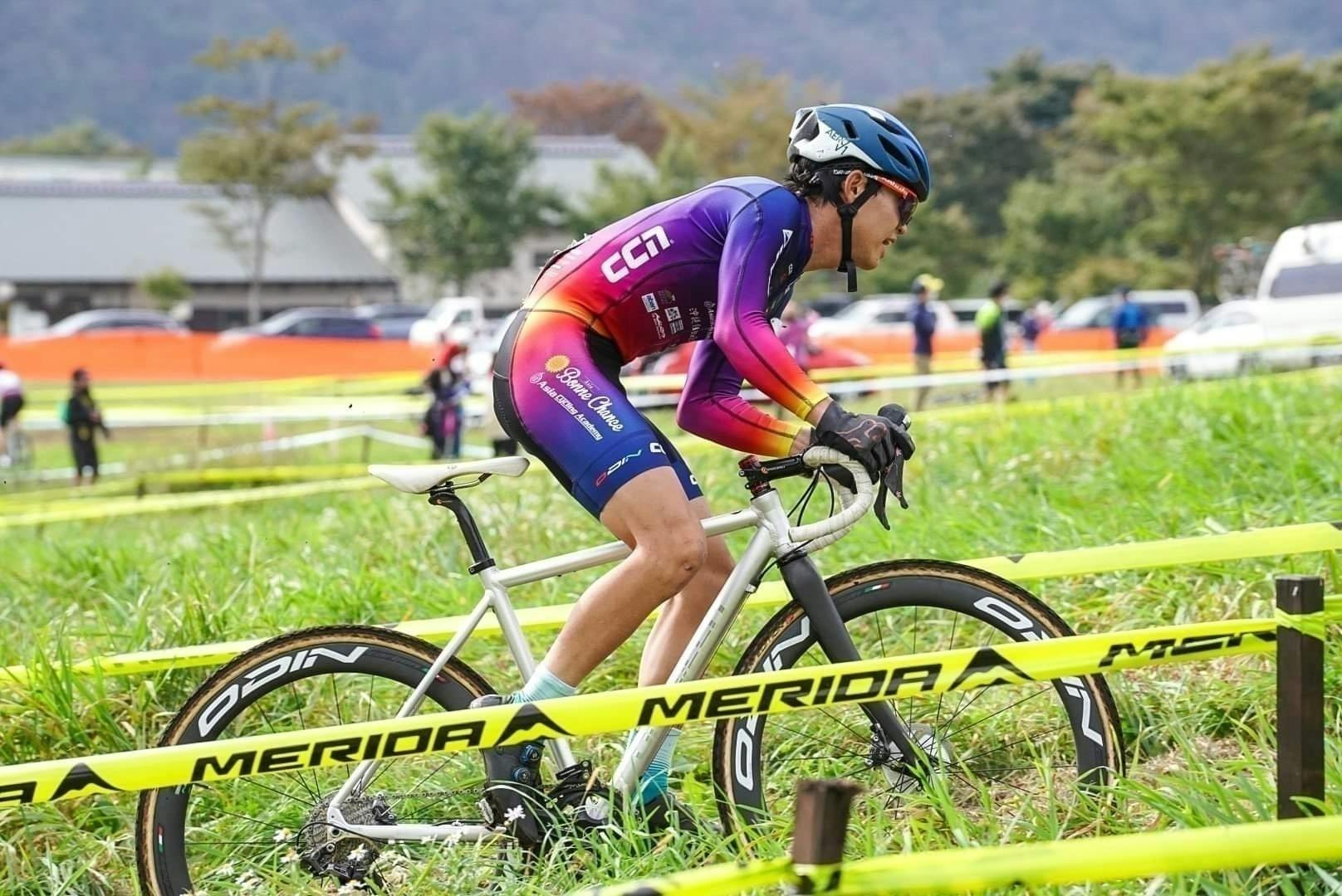 日本人初の挑戦！シクロクロスでフランスのUCIチームに移籍 