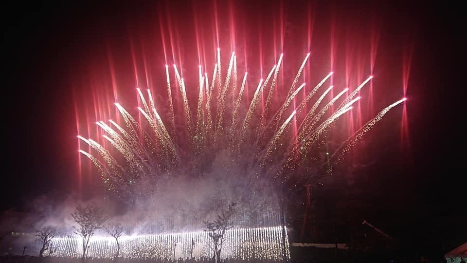 千秋花火プレゼンツ ドライブイン花火 シアター Campfire キャンプファイヤー 千秋花火プレゼンツ ドライブイン花火 シアター Campfire キャンプファイヤー