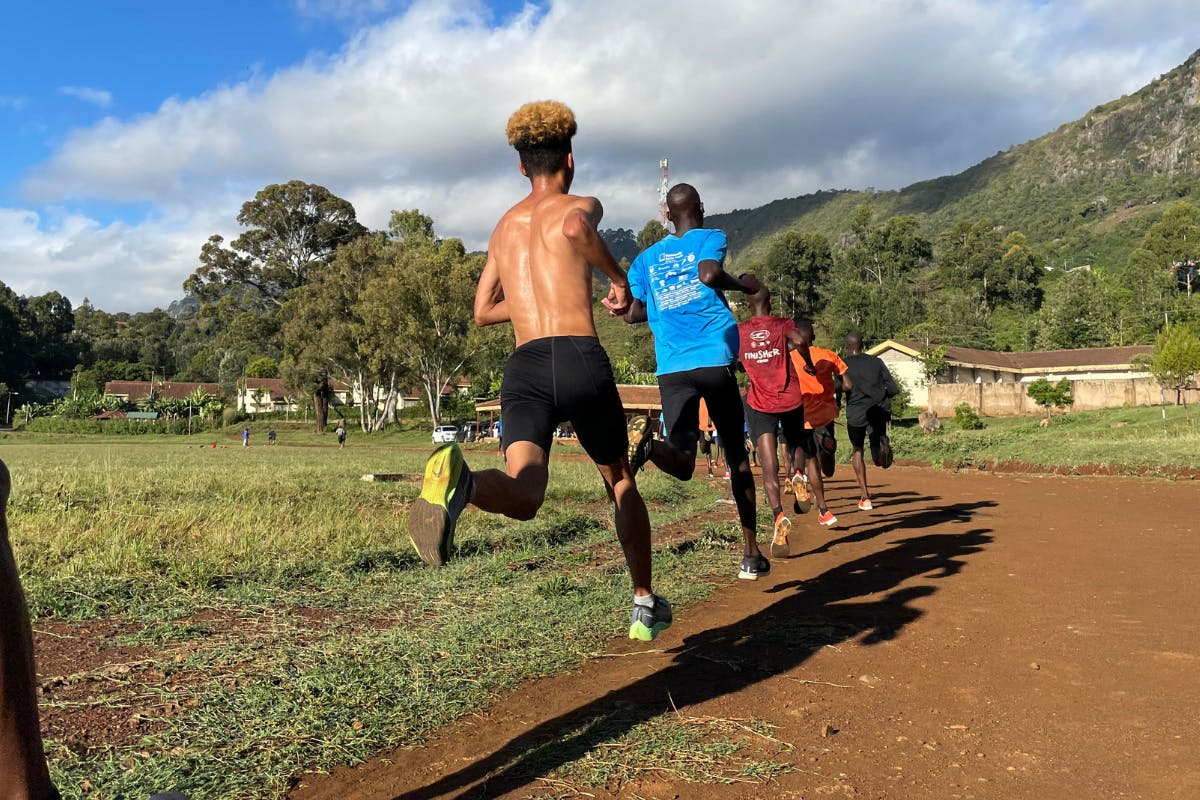 共に生活して学べ！世界No.1マラソン王国ケニアの地で、26歳の挑戦