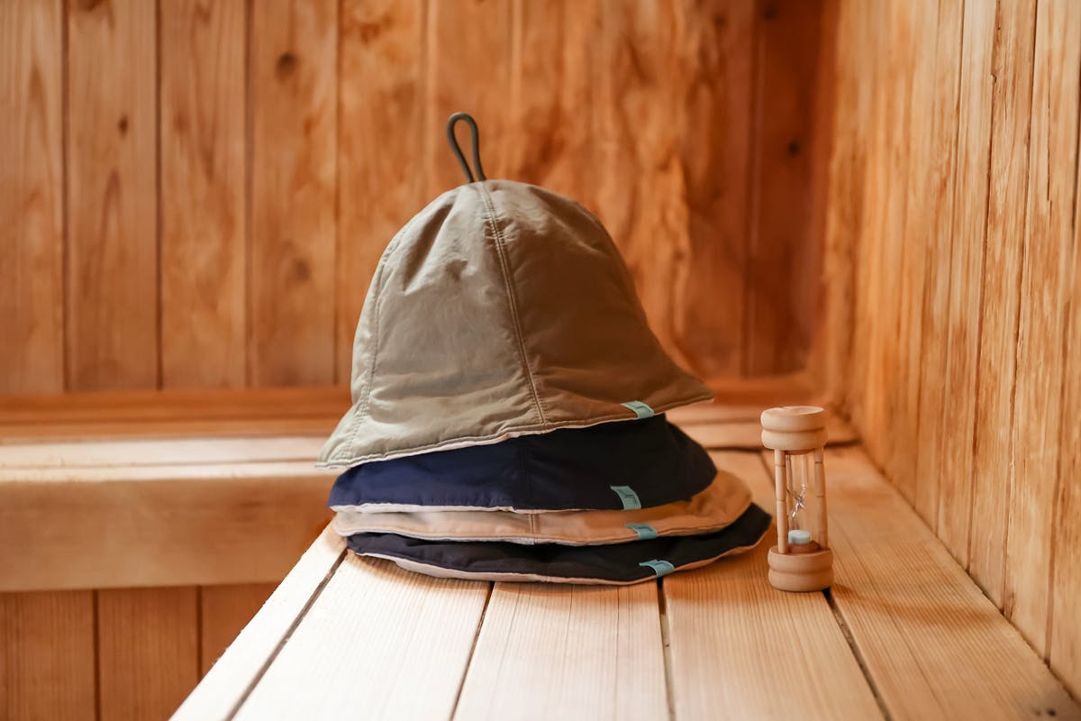 サウナブランドがつくる 洗えて普段遣いもできる 高機能サウナハット Campfire キャンプファイヤー サウナブランドがつくる 洗えて普段遣いもできる 高機能サウナハット Campfire キャンプファイヤー