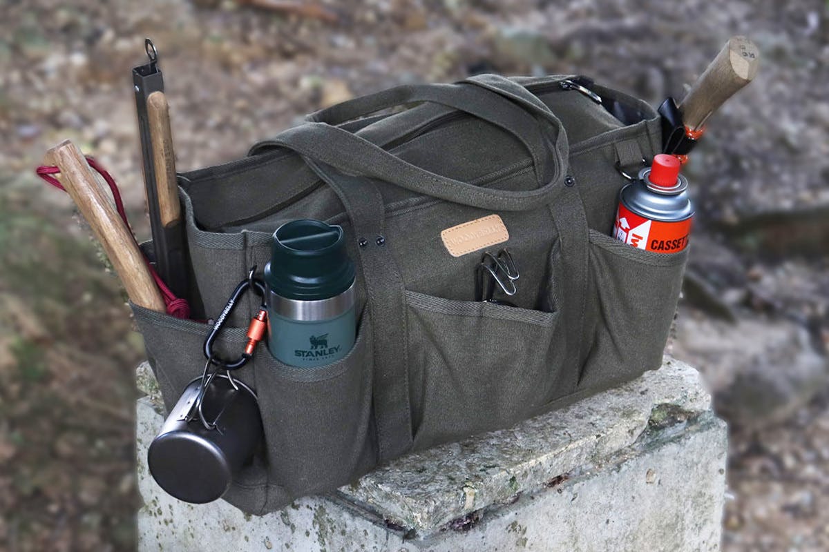 8個のポケットで囲まれた新発想 アウトドア使用に特化した 野遊び帆布バッグ Campfire キャンプファイヤー 8個のポケットで囲まれた新発想 アウトドア使用に特化した 野遊び帆布バッグ Campfire キャンプファイヤー