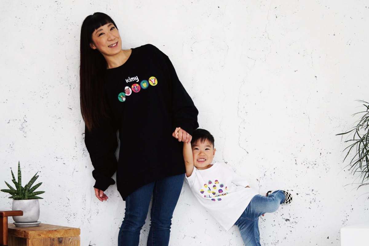 おしゃれスウェット かわいいtシャツ あなたのお買い物が海外支援につながる Campfire キャンプファイヤー おしゃれスウェット かわいいtシャツ あなたのお買い物が海外支援につながる Campfire キャンプファイヤー