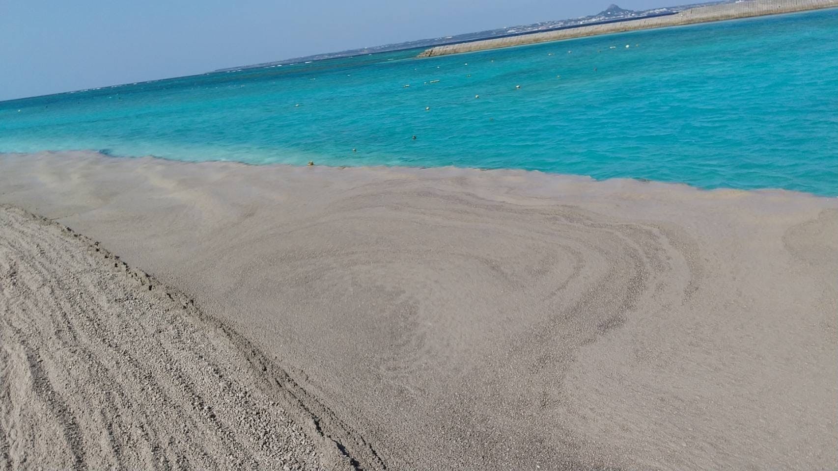 沖縄県水納島観光事業復興 大量の軽石を除去して綺麗なビーチを取り戻したい Campfire キャンプファイヤー 沖縄県水納島観光事業復興 大量の軽石を除去して綺麗なビーチを取り戻したい Campfire キャンプファイヤー