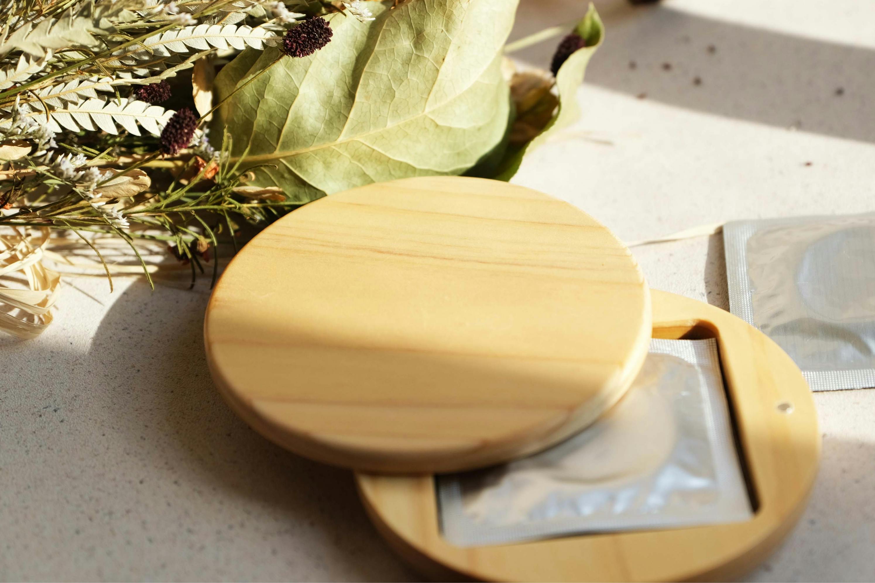 日本発の ジェンダーレスコンドームケース で多様性とチョイスが溢れる社会へ Campfire キャンプファイヤー 日本発の ジェンダーレスコンドームケース で多様性とチョイスが溢れる社会へ Campfire キャンプファイヤー