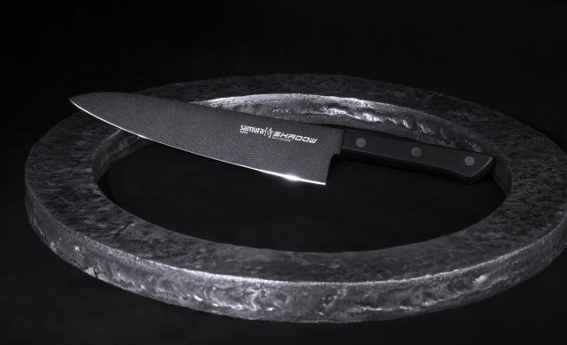極上の切れ味をリーズナブルに】一流シェフ公認。フッ素加工した黒の