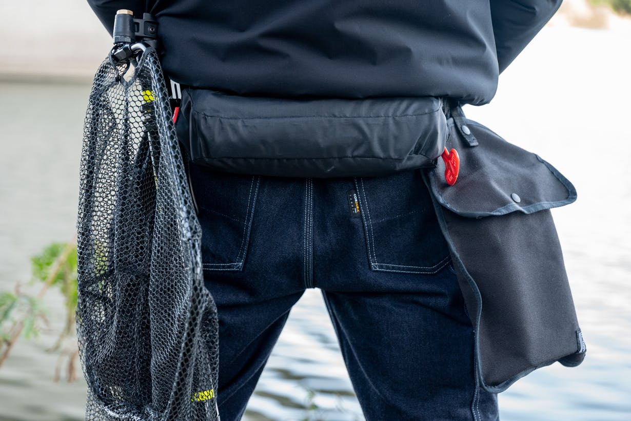 釣りで履きたい 水を弾く丈夫なコーデュラ R デニムの釣り特化型デニムパンツ Campfire キャンプファイヤー 釣りで履きたい 水を弾く丈夫なコーデュラ R デニムの釣り特化型デニムパンツ Campfire キャンプファイヤー