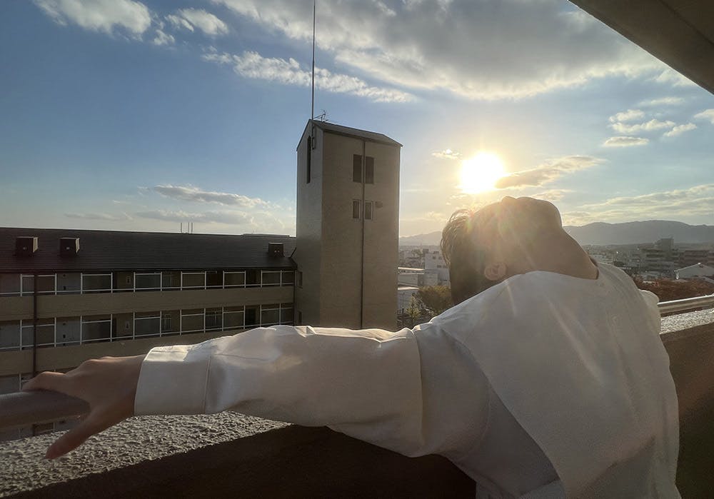 映画のようなタッチ で写真をエモくする スマホカメラ用ブラックミストフィルター Campfire キャンプファイヤー 映画のようなタッチ で写真をエモくする スマホカメラ用ブラックミストフィルター Campfire キャンプファイヤー