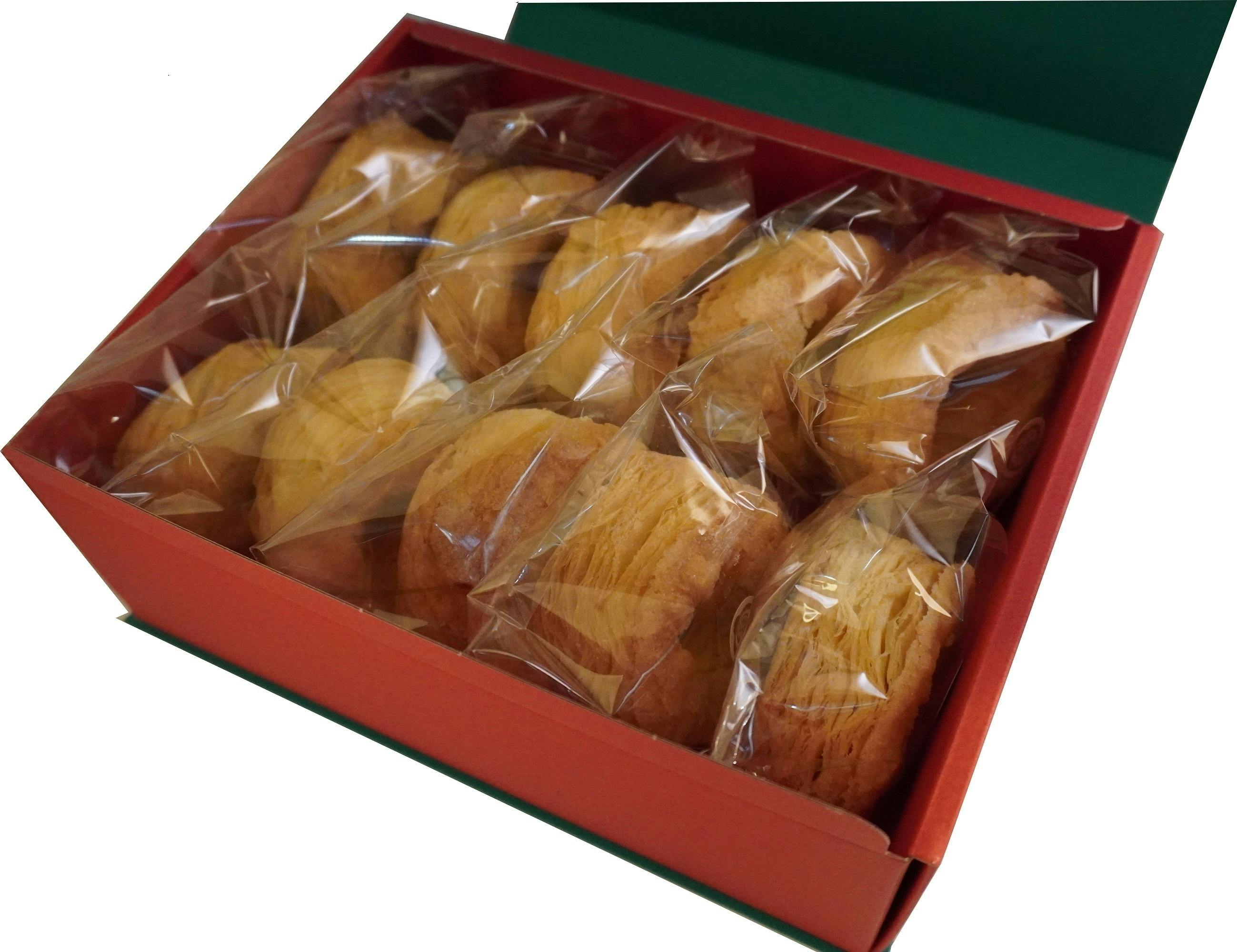 イタリアナポリの伝統的焼き菓子 王様のパイ スフォリアティーネ の製造販売事業 Campfire キャンプファイヤー イタリアナポリの伝統的焼き菓子 王様のパイ スフォリアティーネ の製造販売事業 Campfire キャンプファイヤー