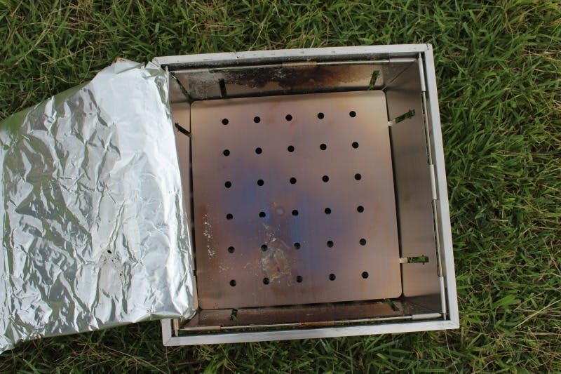 破れないbbq専用極厚アルミホイル 銀幕 qの新常識 コンロを汚さないアルミ Campfire キャンプファイヤー 破れないbbq専用極厚アルミホイル 銀幕 qの新常識 コンロを汚さないアルミ Campfire キャンプファイヤー