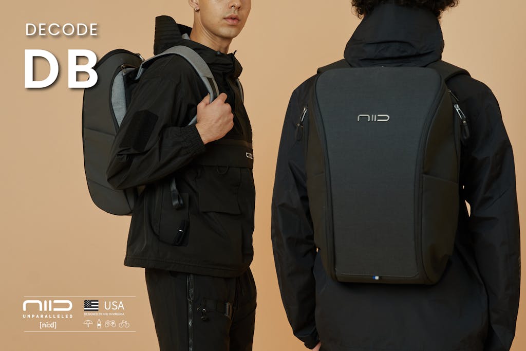 背負ったままアクセス可!3室構造で使いやすさを追求:NIID Decode DB