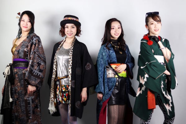 活動報告一覧 - 二度の公演延期でも諦めない！Cheeky☆Queens再挑戦！／舞台・配信・大阪 - CAMPFIRE (キャンプファイヤー)