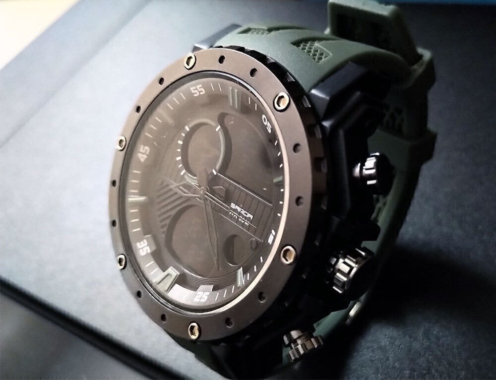 高級合金デュアルディスプレイ腕時計 ムーヴメントデザイン第1弾 Campfire キャンプファイヤー 高級合金デュアルディスプレイ腕時計 ムーヴメントデザイン第1弾 Campfire キャンプファイヤー