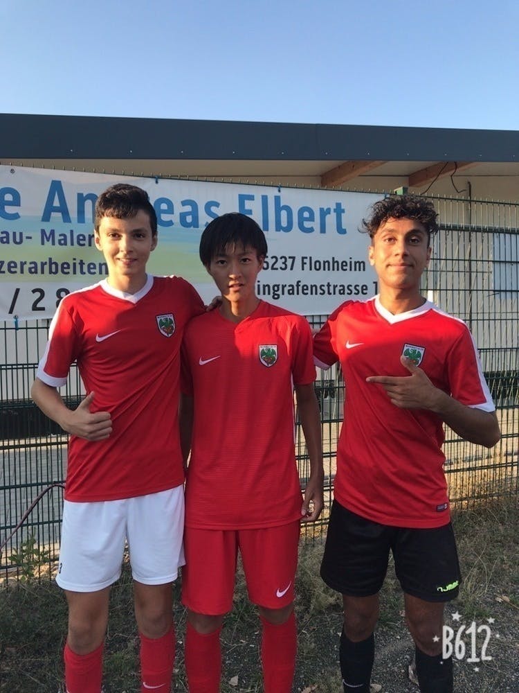 19歳ヨーロッパサッカー挑戦 モンテネグロでのトライアウト Campfire キャンプファイヤー 19歳ヨーロッパサッカー挑戦 モンテネグロでのトライアウト Campfire キャンプファイヤー