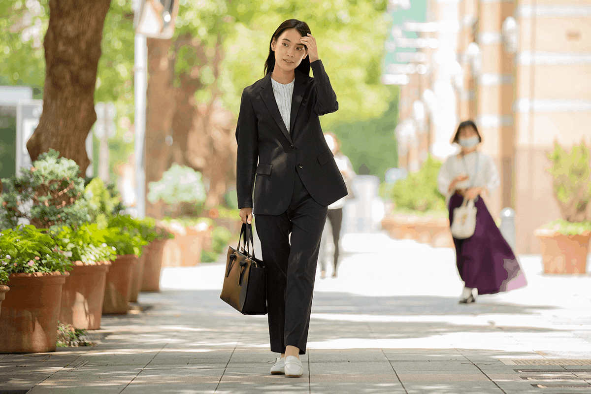 雨の日コーデ即決 オンオフ兼用 Amenohi レディーススーツ できました Campfire キャンプファイヤー 雨の日コーデ即決 オンオフ兼用 Amenohi レディーススーツ できました Campfire キャンプファイヤー