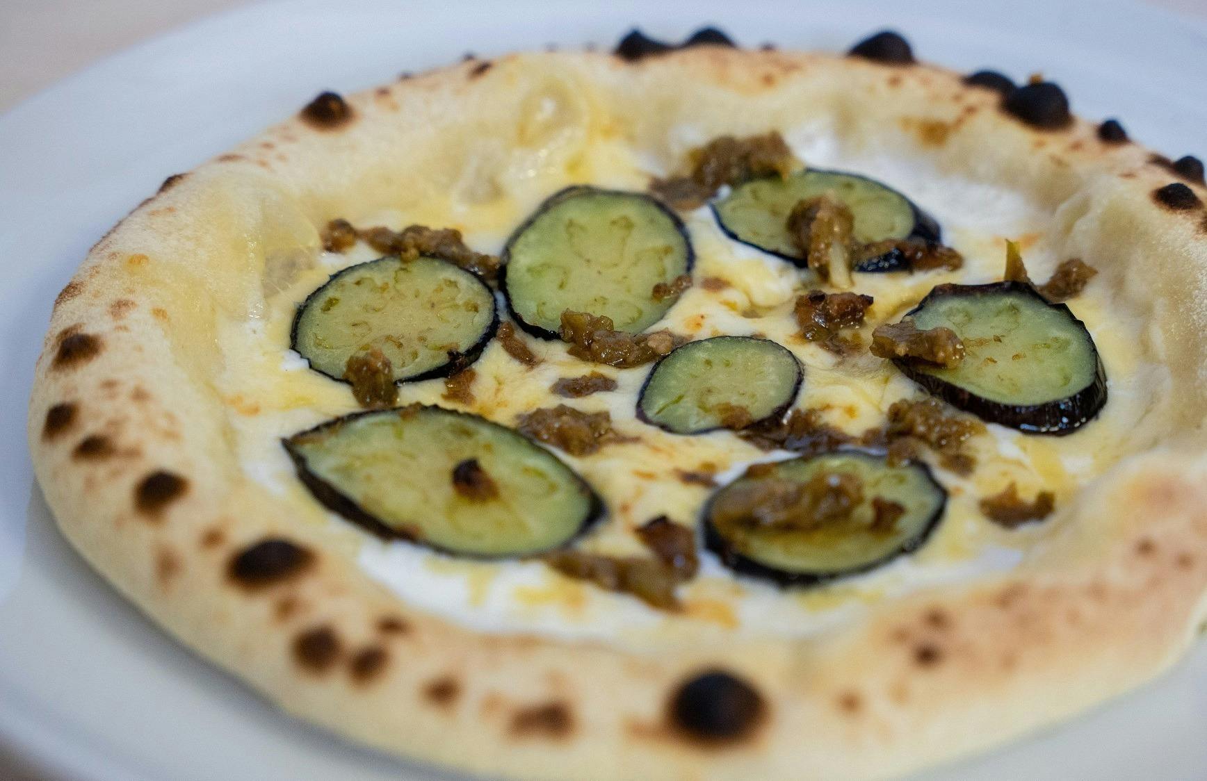 料理系クリエイター38組が力を合わせた 持ち寄りパーティーレシピブック Campfire キャンプファイヤー 料理系クリエイター38組が力を合わせた 持ち寄りパーティーレシピブック Campfire キャンプファイヤー