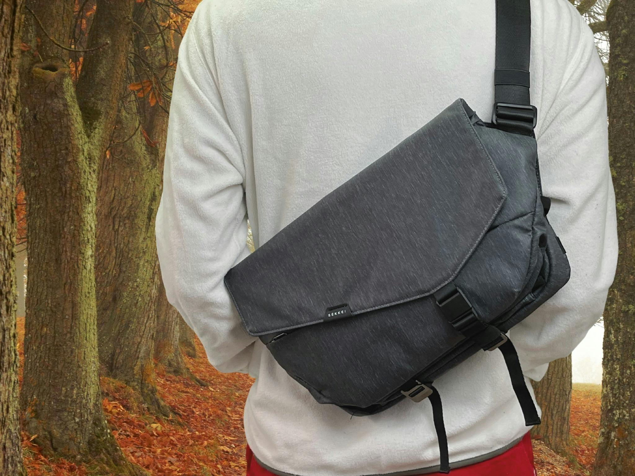 拡張できるスリングバッグ SEKKEI ビジネスからカジュアルまで幅広い