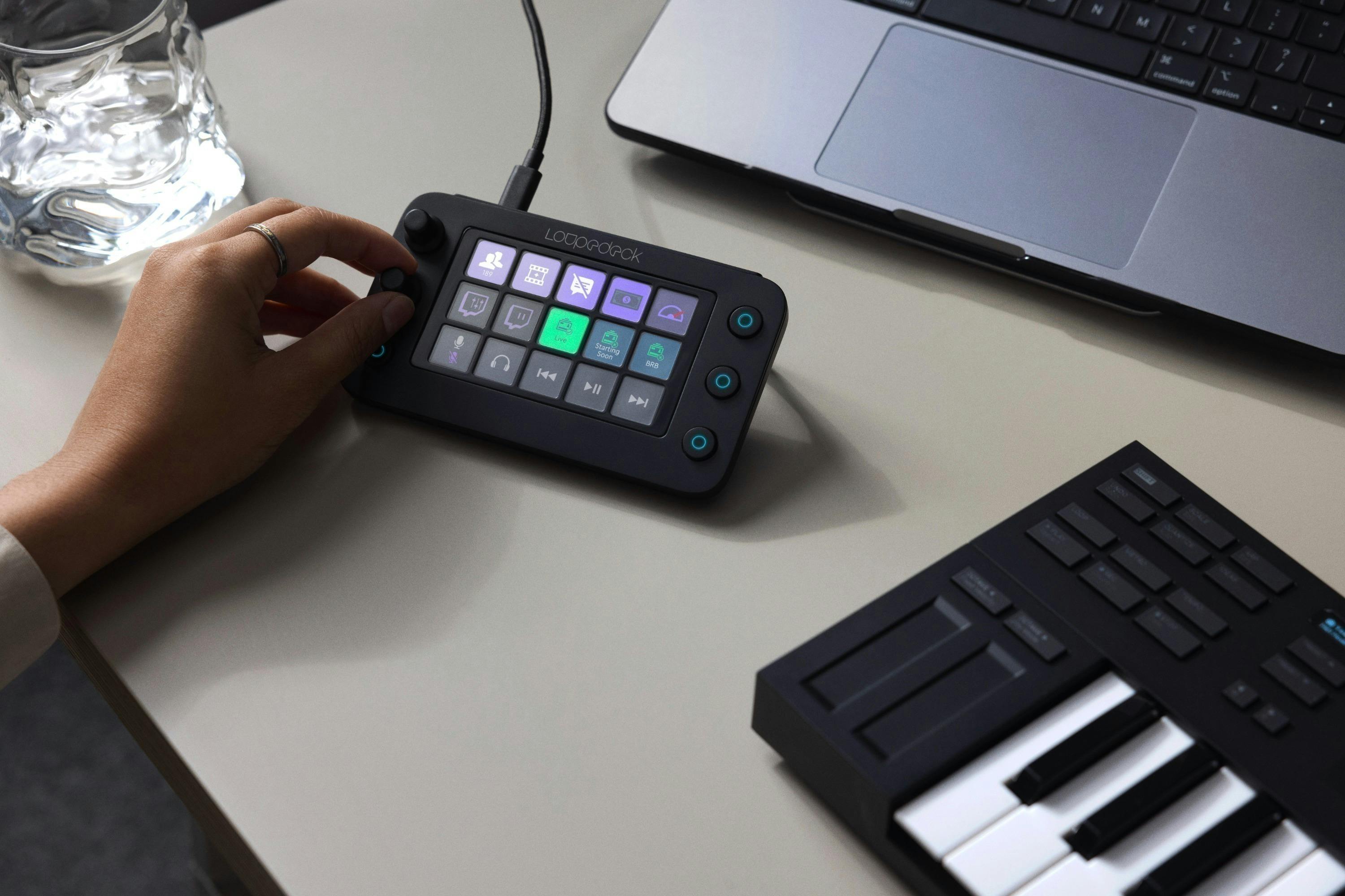 Loupedeck Live S 通販