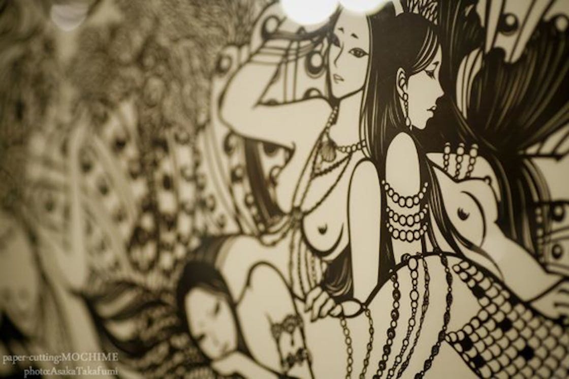 伝統的な切り絵がポップアートに 繊細な表現で魅了する 切り絵作家モチメの海外進出 Campfire キャンプファイヤー