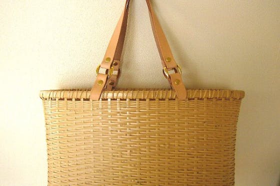 セール中新品 ヴィンテージ竹素材のバッグ(工芸品) ハンドバッグ