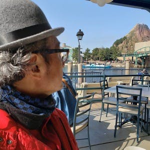 Tシャツを描きました。3月14日の6月マーケットに参加します