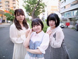 普通の女の子からアイドルに！『HOTALOOP』デビューライブを成功させ