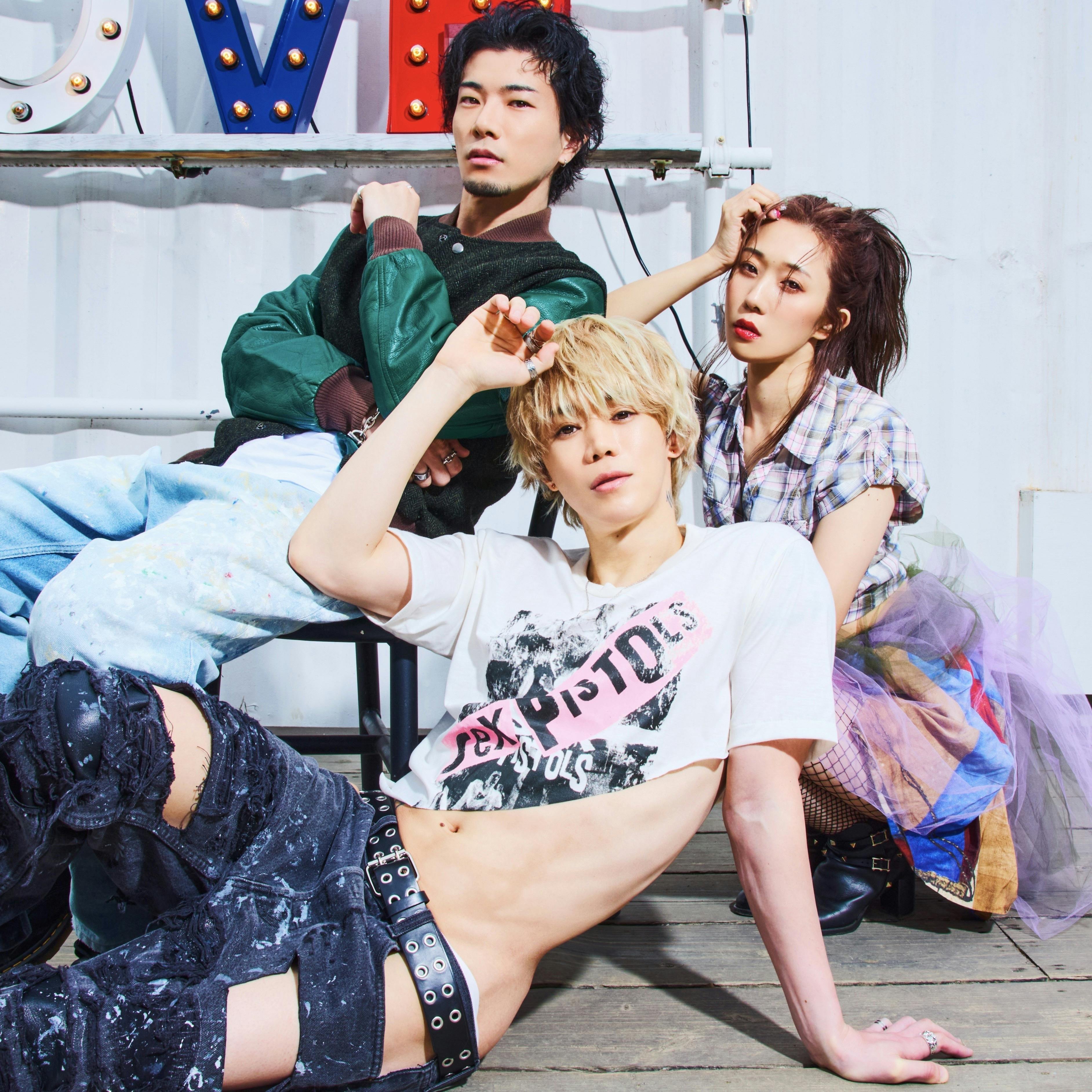 ホワイトジャム WHITEJAM キャップ & Tシャツ（Mサイズ）セット 黒 WHITE JAM（whitejam_theshop_jp）のプロフィール - CAMPFIRE